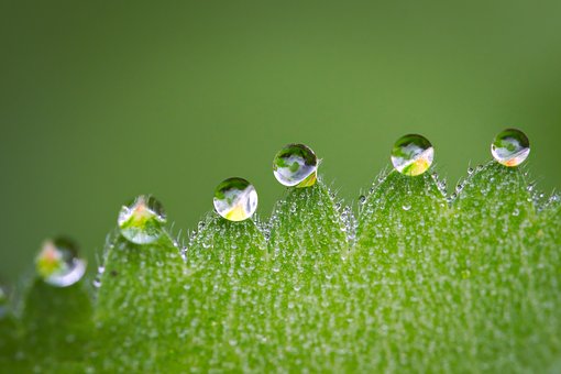 特殊气象下的宣传片拍摄技巧