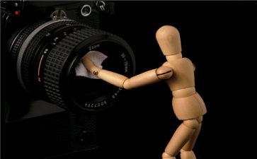 制作短视频品牌形象宣传片怎么正确使用摇臂拍摄？