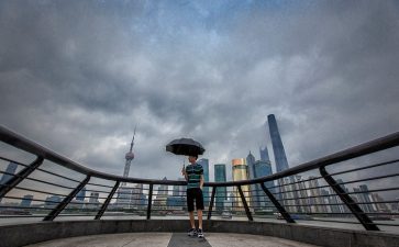 阴雨天气下，宣传片该怎么拍？